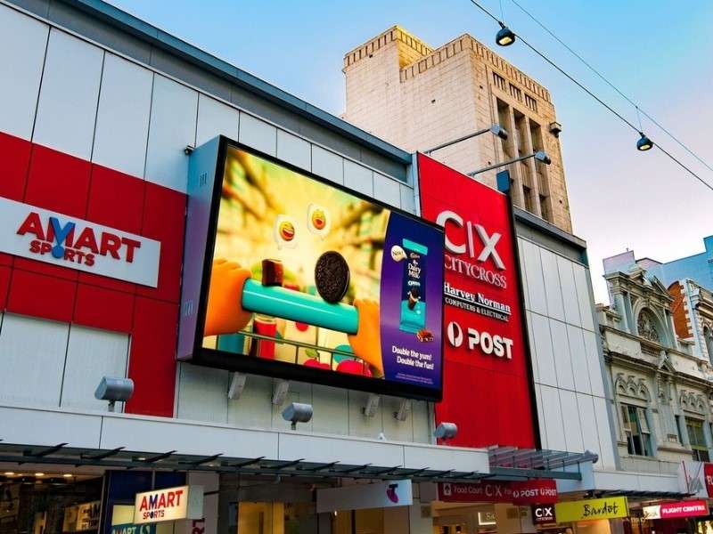 Pano quảng cáo màn hình LED