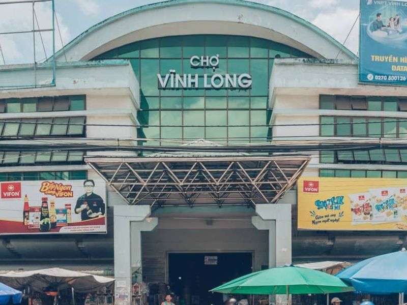 Quảng cáo pano biển chợ là gì