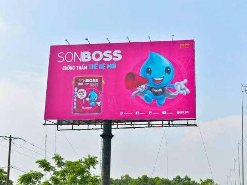 Cặp màu tương phản đỏ xanh, nổi bật của sơn Boss
