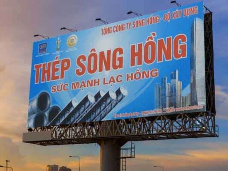 Quảng cáo thép Sông Hồng rõ ràng dễ đọc, thu hút