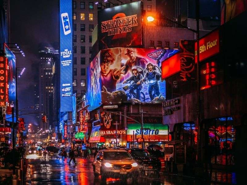 Lưu ý để triển khai biển quảng cáo ngoài trời chất lượng