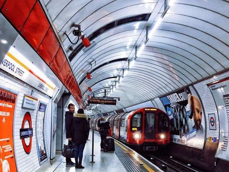 Lưu ý khi quảng cáo trên tàu hỏa - Quảng Cáo Tàu Hỏa - Hình Thức, Lợi Ích & Lưu Ý Triển Khai Lưu ý khi quảng cáo trên tàu hỏa