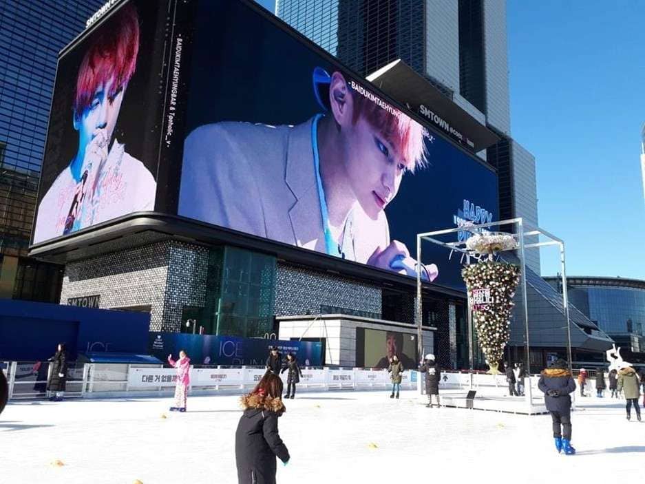 Quảng cáo pano/ billboard là gì