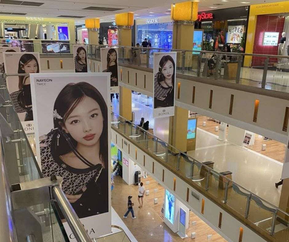 Hình ảnh của Nayeon - 5 Chiến Dịch Quảng Cáo Cho Thần Tượng Idol HOT Tại Việt Nam Hình ảnh của Nayeon