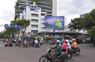 - LED Nút Giao Ngã 6 Nguyễn Văn Linh - Hoàng Diệu, Hải Châu, Đà Nẵng