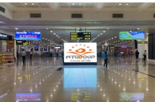 Mở mắt Quảng Cáo Màn Hình LED Indoor - Nội Bài Airport