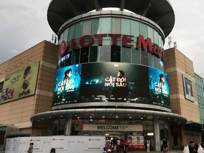 Hệ thống LED tại Vincom, Aeon Mall, Lotte Mart.