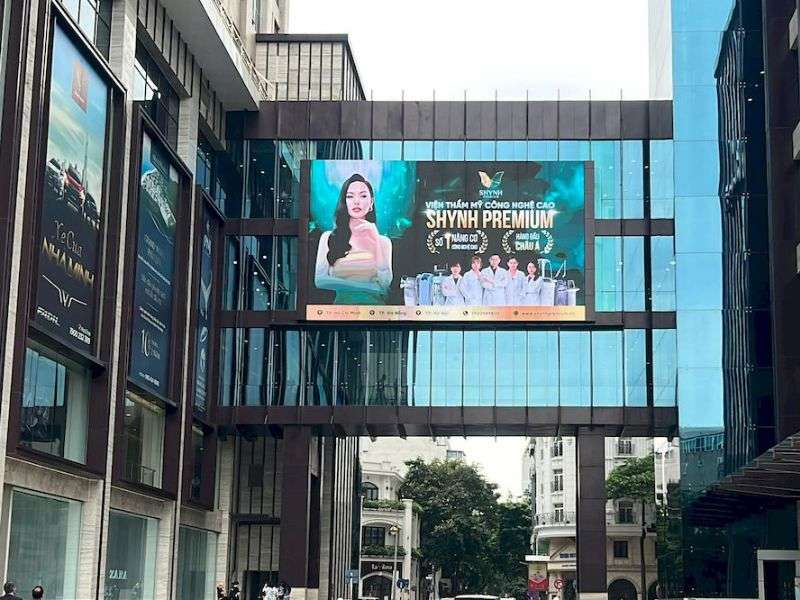 Hệ thống LED tại Vincom, Aeon Mall, Lotte Mart.