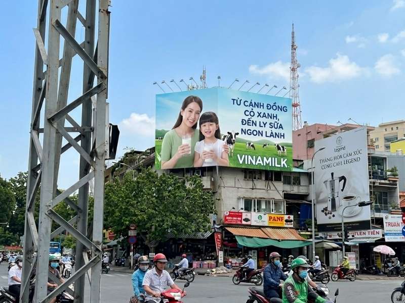Lưu ý gì khi triển khai quảng cáo billboard tại 389 Nguyễn Trãi, Phường Bến Thành, HCM?