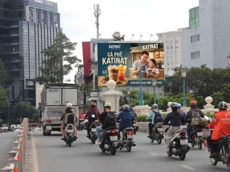Ưu điểm khi quảng cáo Billboard Tại 233F Đinh Tiên Hoàng, Phường Sài Gòn, TP.HCM là gì?