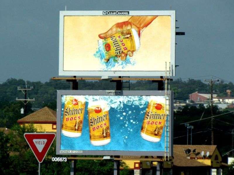 Biển Billboard cỡ lớn đẹp - Tầm Quan Trọng Của OOH Đối Với Doanh Nghiệp Biển Billboard cỡ lớn đẹp