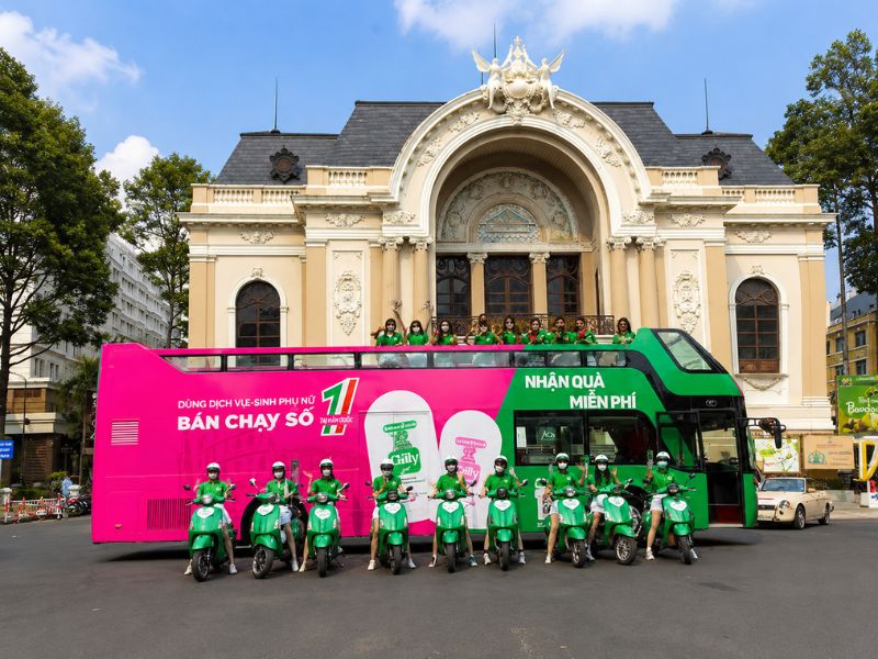 Activation – Sự kiện trên xe bus 2 tầng