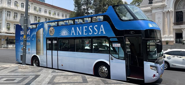 Quảng cáo xe bus 2 tầng của Anessa