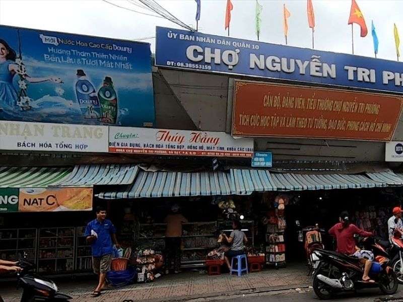 Pano quảng cáo chợ Nguyễn Tri Phương Quận 10 mang lại hiệu quả marketing như thế nào?