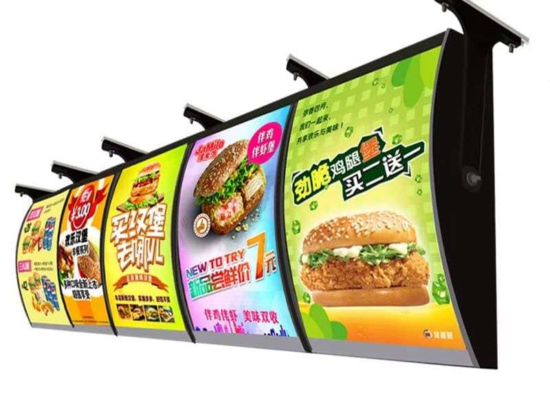 Quảng cáo hộp đèn trong Canteen khu công nghiệp 