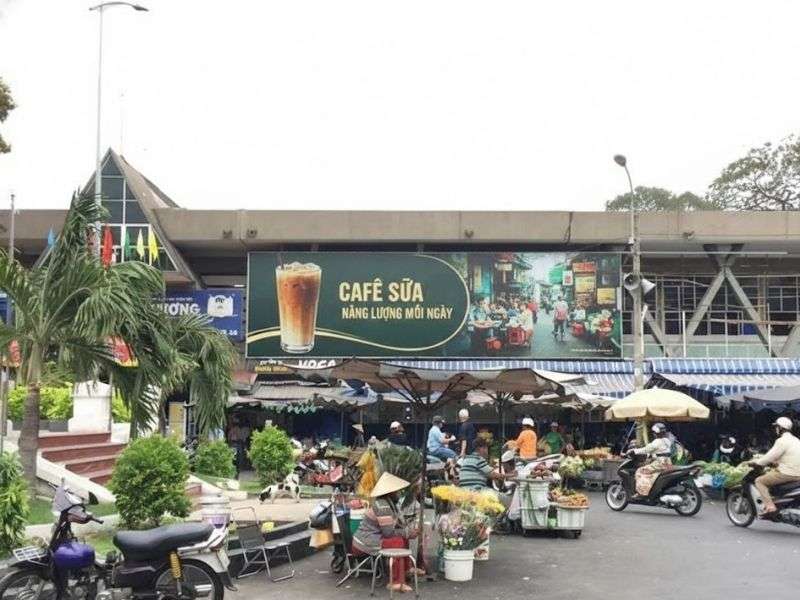 Thông số kỹ thuật pano quảng cáo chợ Nguyễn Tri Phương Quận 10 gồm những gì? 