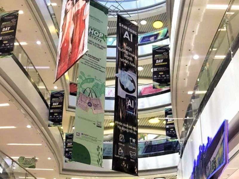 Tiếp cận khách hàng 