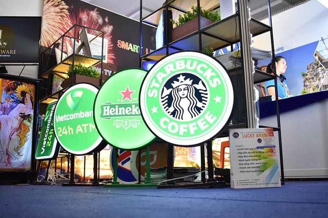 Bảng hiệu hộp đèn