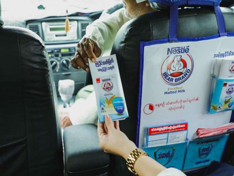 Quảng cáo trên phường tiện Grab