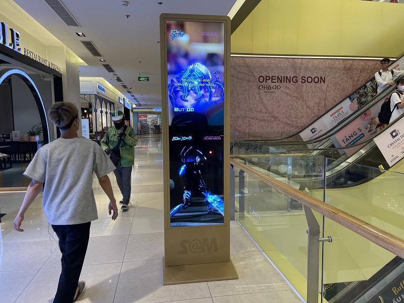 - Quảng cáo S@M (LCD/Standee) Vincom Center Trần Duy Hưng