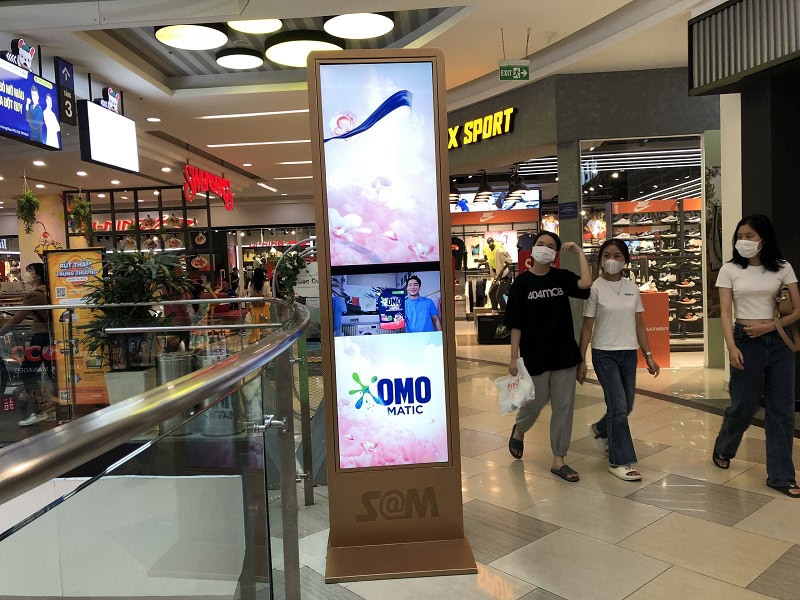 - Quảng cáo S@M (LCD/Standee) Van Hanh Mall, TPHCM