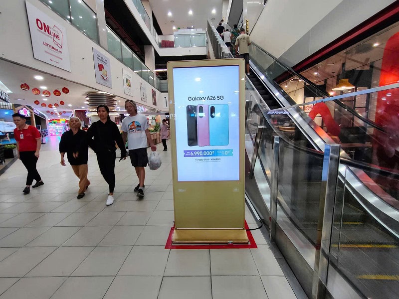 - Quảng cáo S@M (LCD/Standee) Lotte Mart Vũng Tàu
