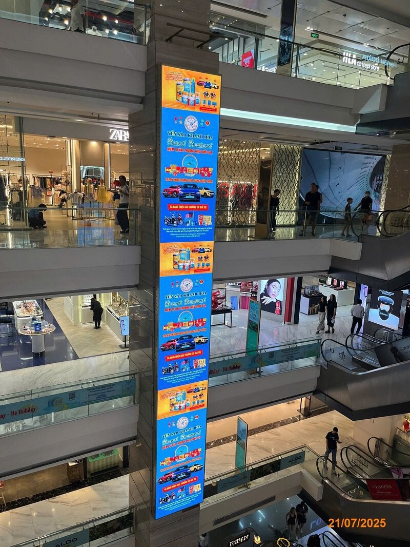 - Led Indoor Vincom Đồng Khởi