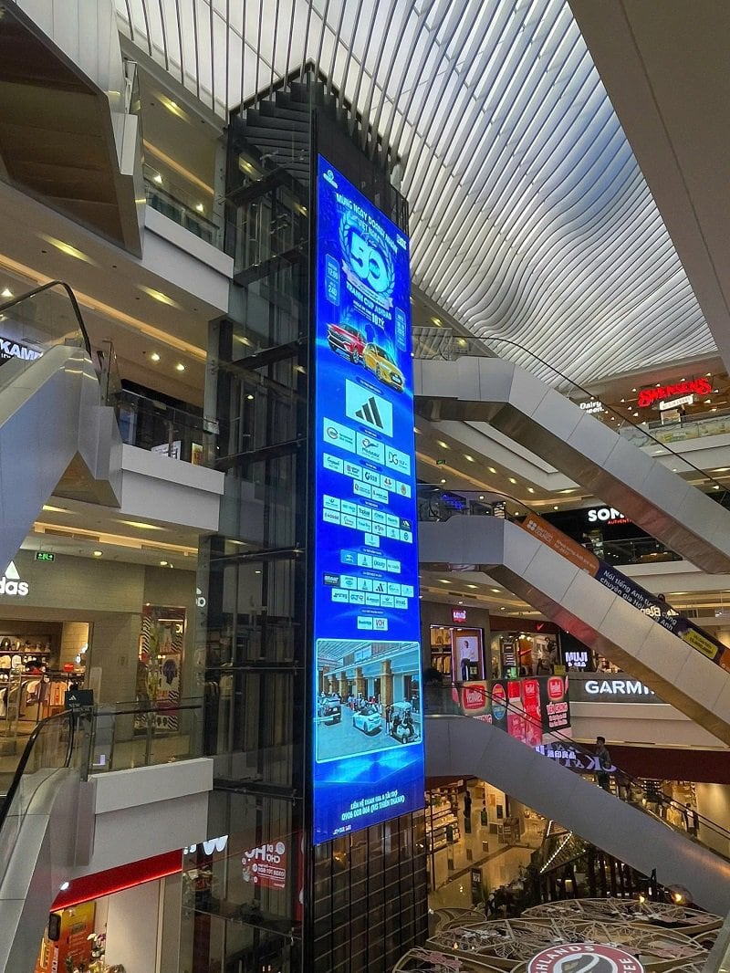 - Led Indoor Vincom Liễu Giai Hà Nội