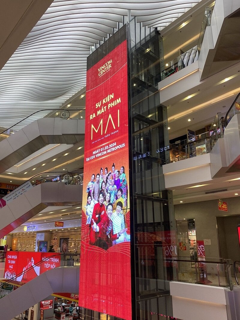 - Led Indoor Vincom Liễu Giai Hà Nội