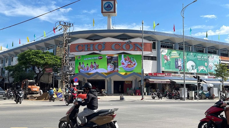 - Led Outdoor Chợ Cồn Đà Nẵng