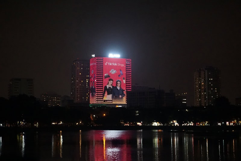 - Led Outdoor Tòa Nhà TNR Tower Hà Nội