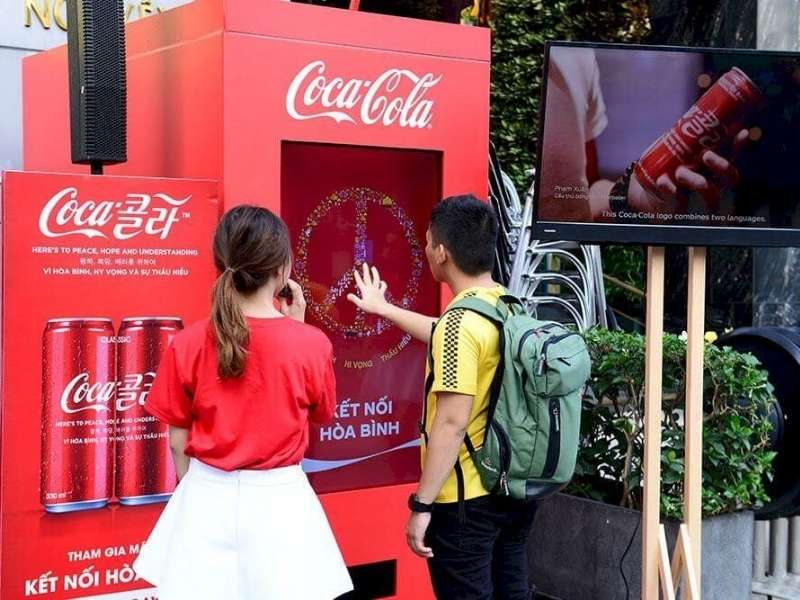 Tương tác điều khiển bởi con người