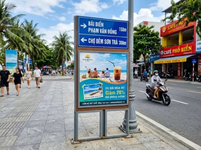 Biển chỉ dẫn kết hợp quảng cáo