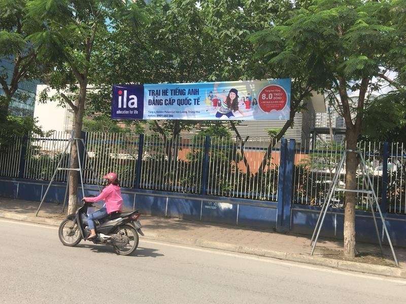 Treo băng rôn, banner, phướn quảng cáo
