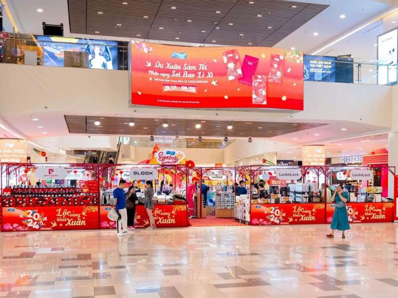 Quảng cáo màn hình LED tại SC Vivo City Quận 7 dịp Tết