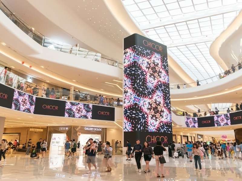 Màn hình LED ngoài trời và trong nhà