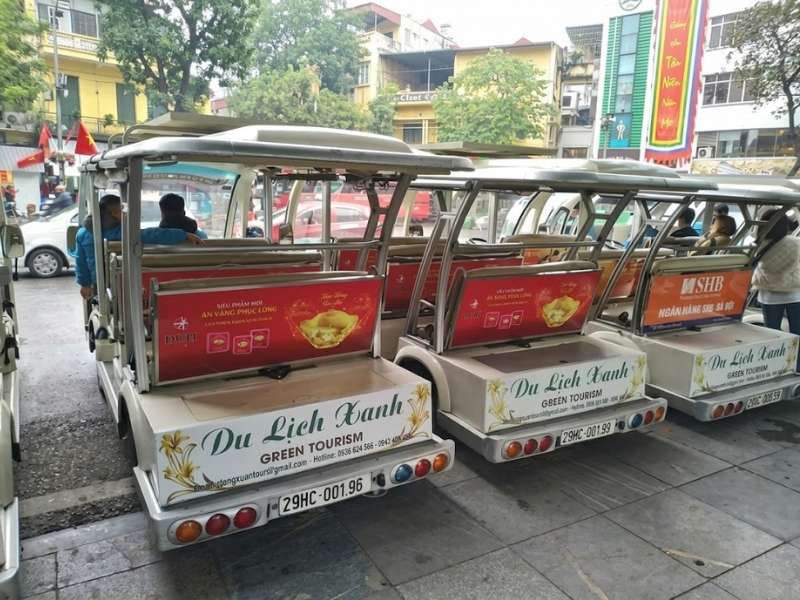 Quảng cáo trên xe điện du lịch là gì? có đặc điểm như thế nào?