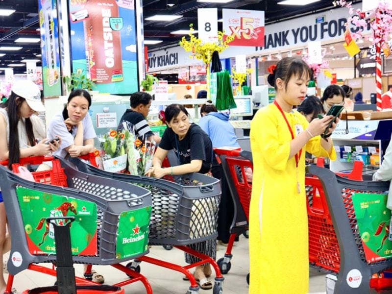 Quảng cáo xe đẩy siêu thị tại Lotte Mart